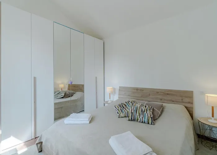 Gorgeous In With Wifi